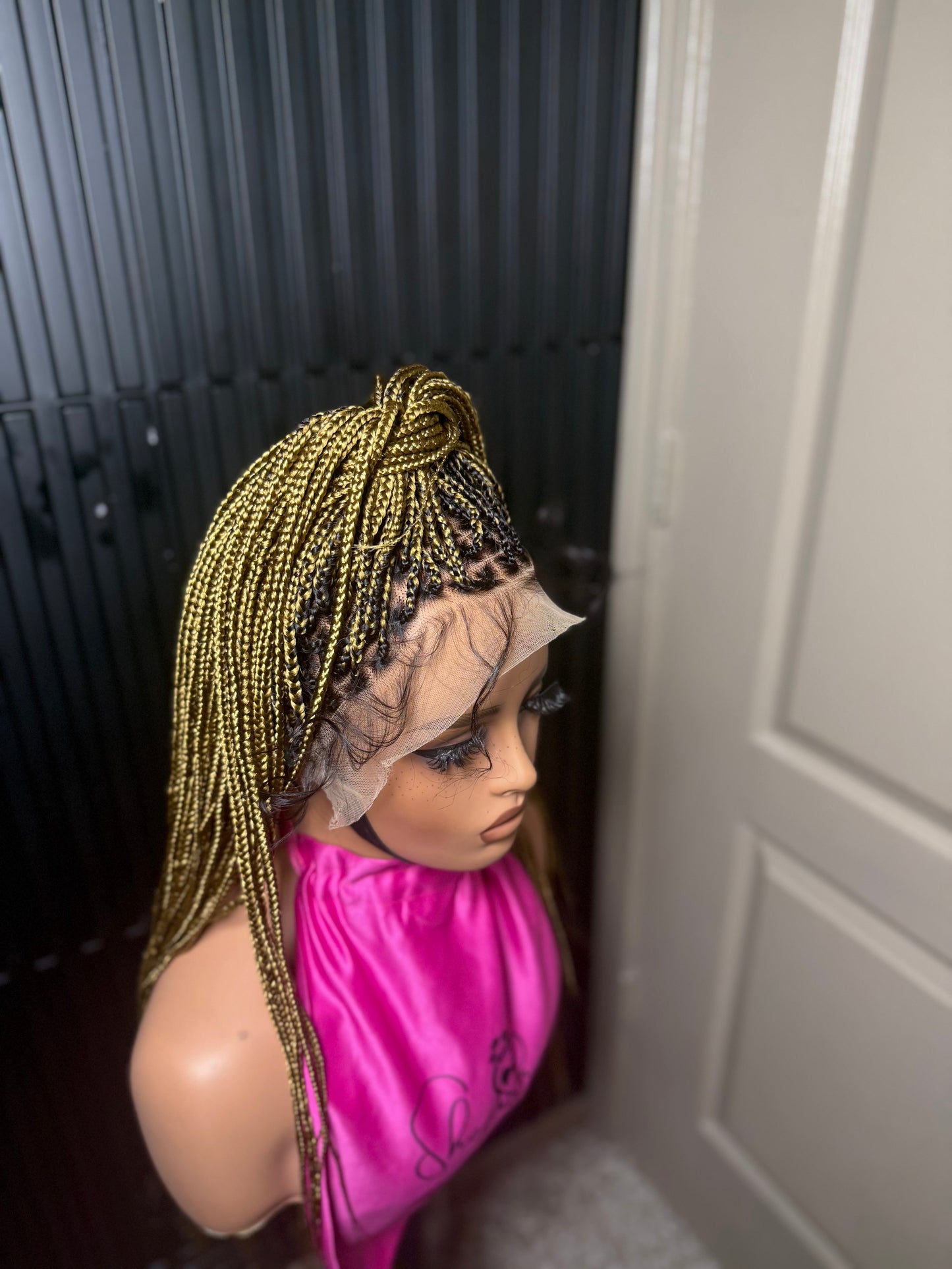 13by4 human hair lace frontal pre-bleached knot. Honey blonde(27) Knotless braids