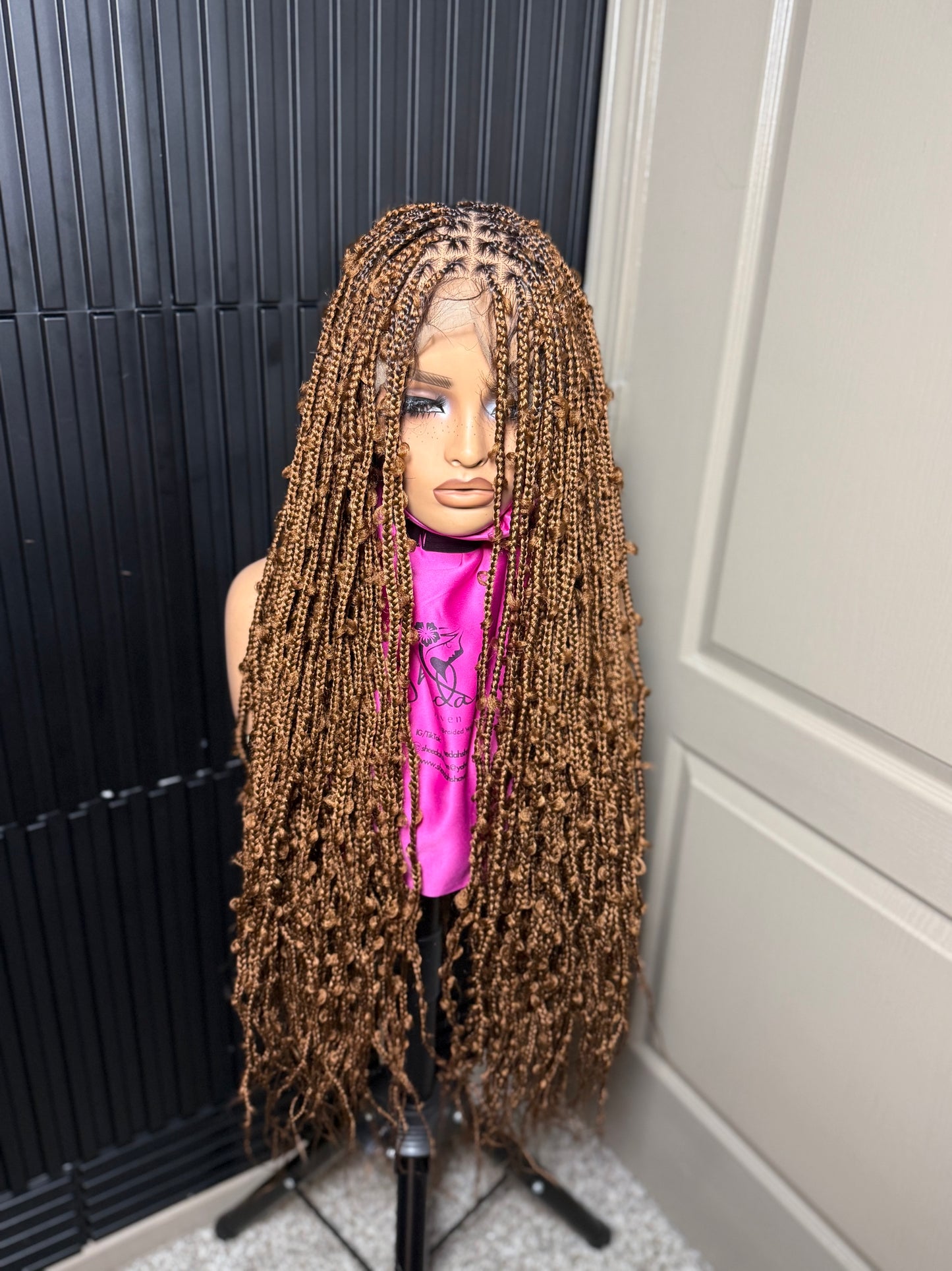 Knotless distress braids
