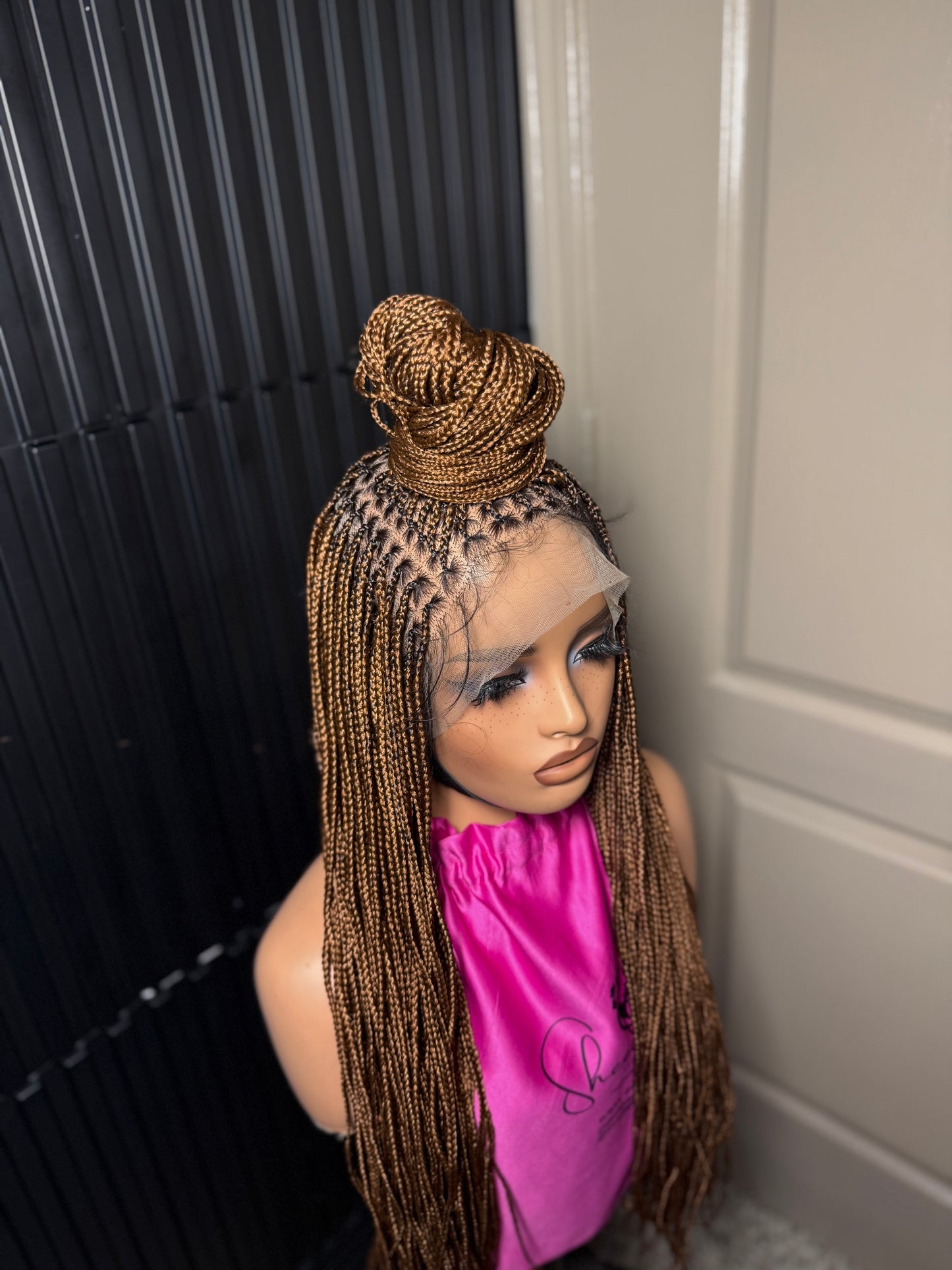 Full lace small knotless braids(full lace)