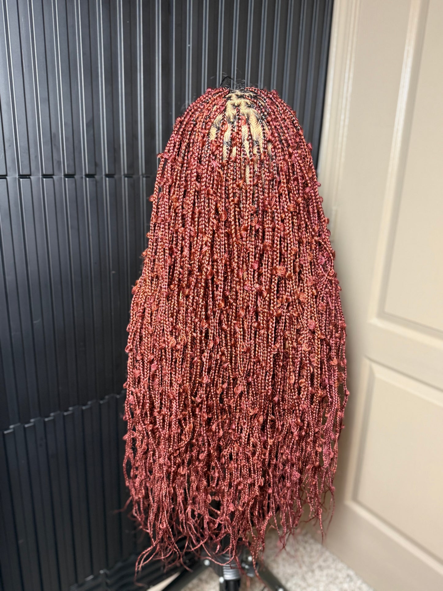 Knotless distress braids