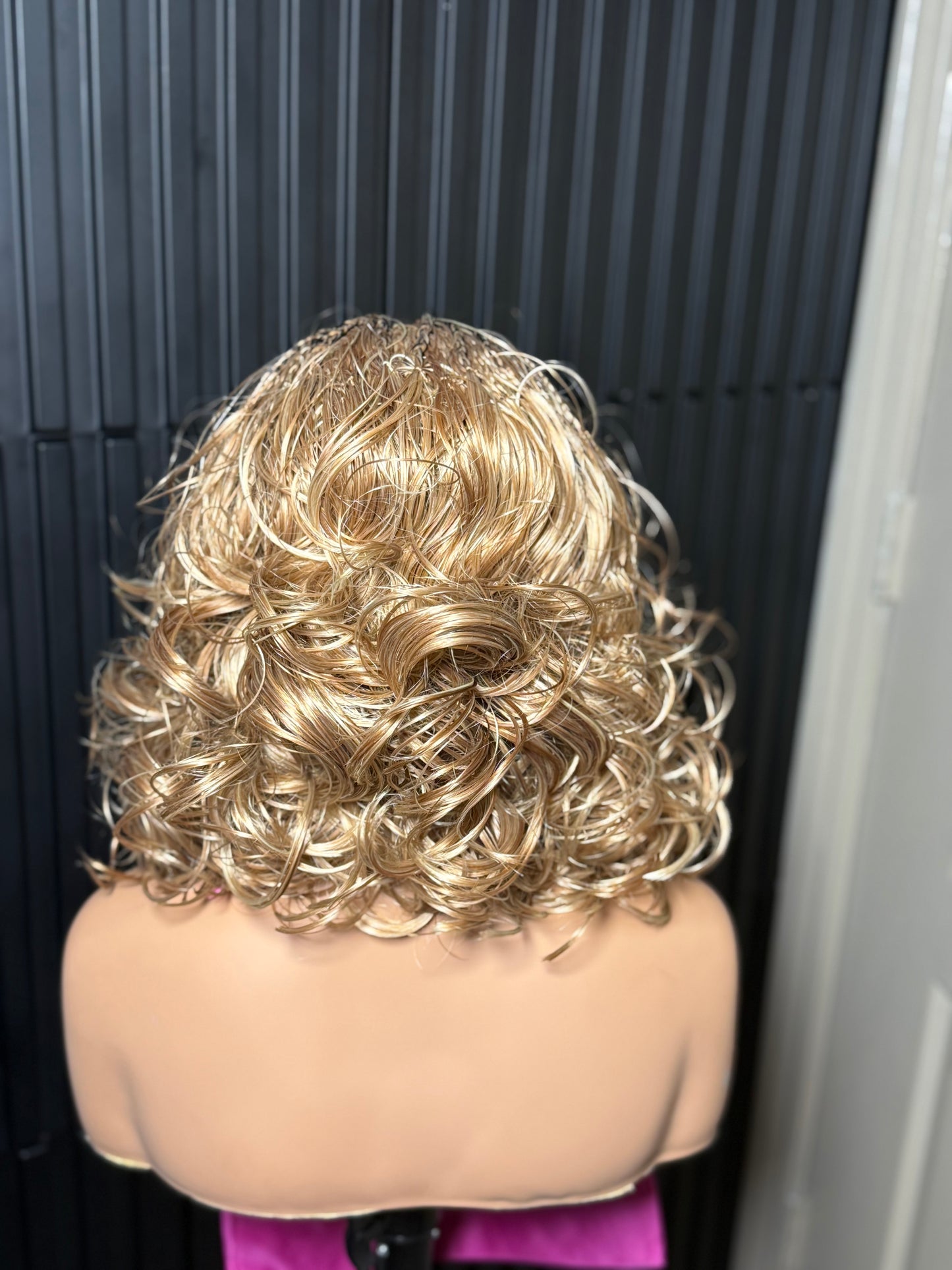 13by4 Frontal pre-bleached bouncy unit