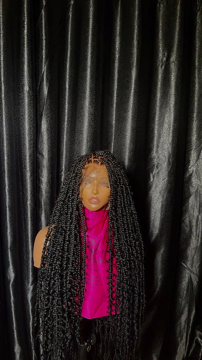 1B Distress knotless braids